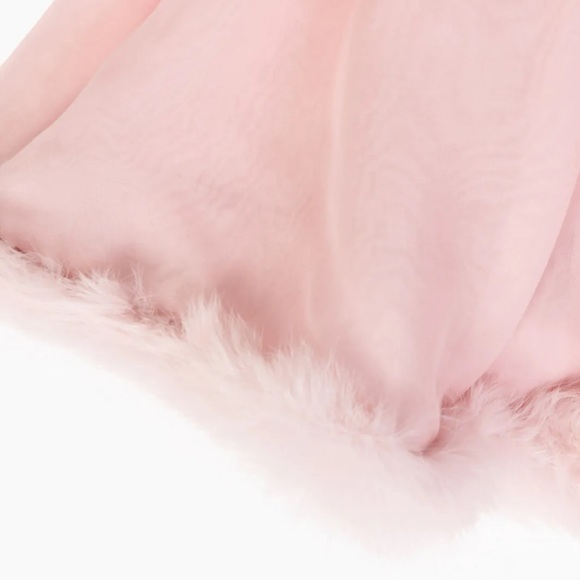 👑Dolce & Gabbana Pure Silk Rabbit Fur Trimmed Capelet Girls Size 4T BNWT - Picture 2 of 7